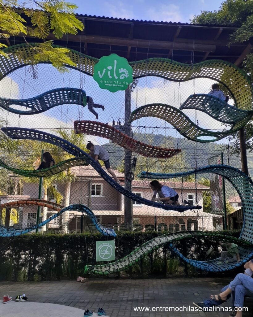 Vila Encantada – Parque dos Dinossauros