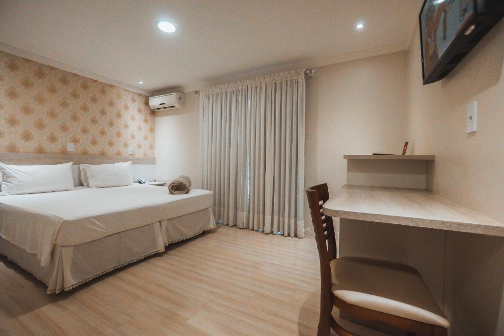Quarto Duplo