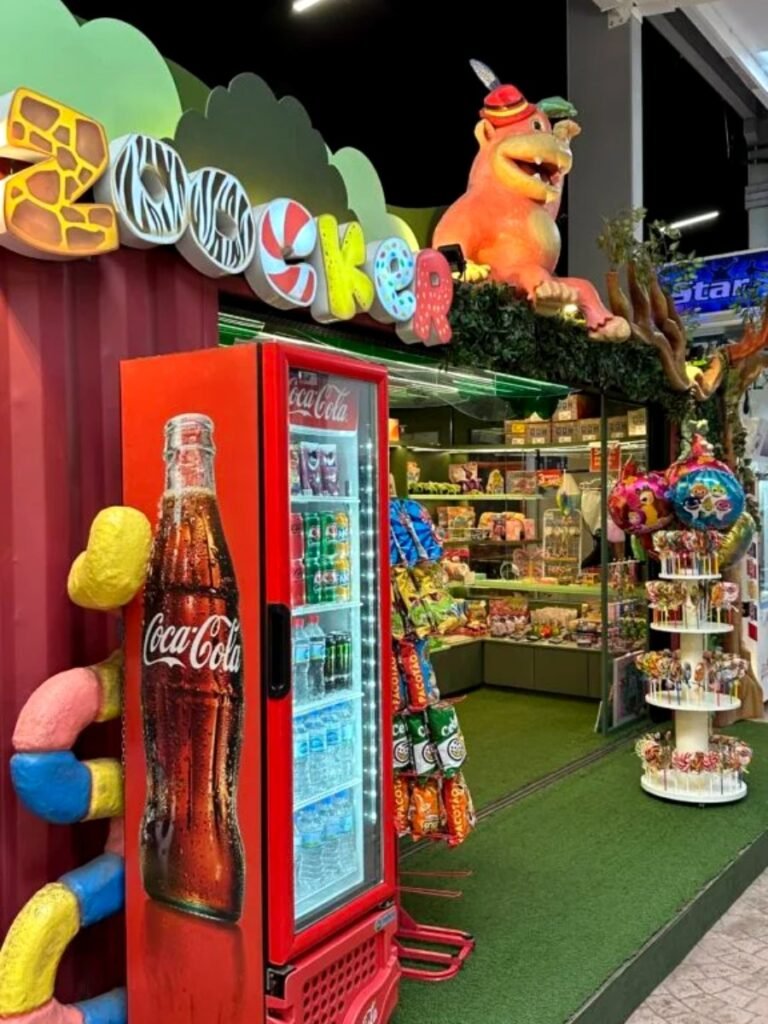 Loja de doces e lembranças dentro de um parque de Pomerode (SC)